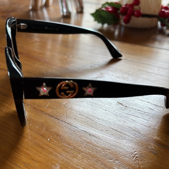 Authentic Gucci sunglasses style #0802S. Please read description! - Picture 2 of 11